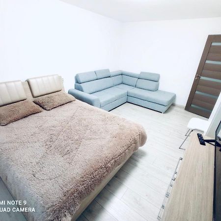 דירות Tîrgu Ocna Garsoniera Daniela מראה חיצוני תמונה